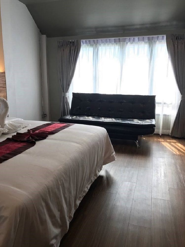 Le Kah Hotel Chiang Mai Esterno foto